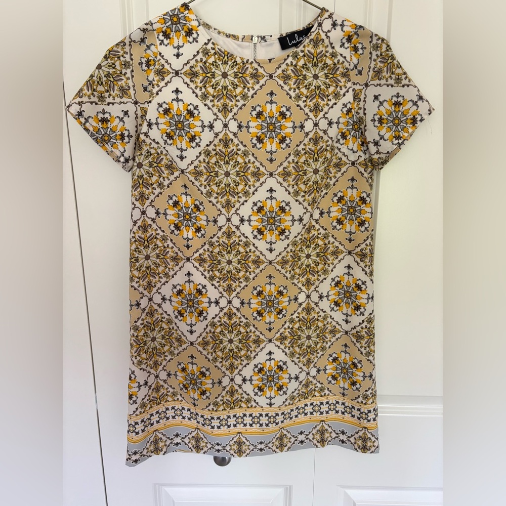Lulus dandelion yellow short sleeve shift dress size XS